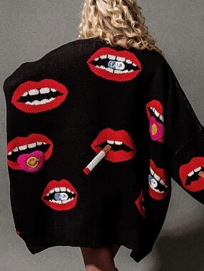 Black Lip-Print Oversized Women’s Sweater